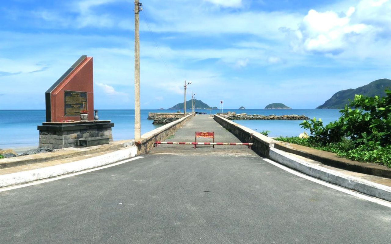 Cầu tàu 914 - Di tích lịch sử nổi tiếng tại Côn Đảo (2023)