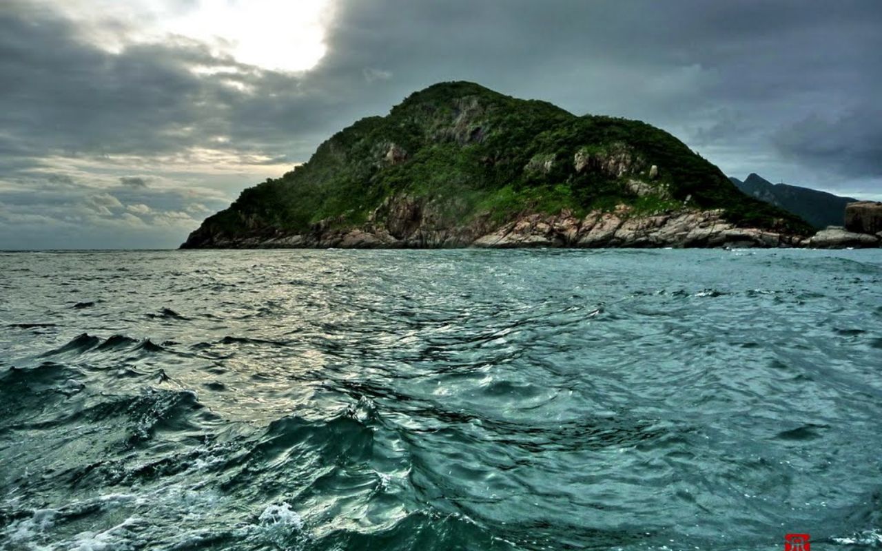 Vịnh Côn Sơn - Khám phá các hòn đảo đẹp nhất Côn Đảo (2023)